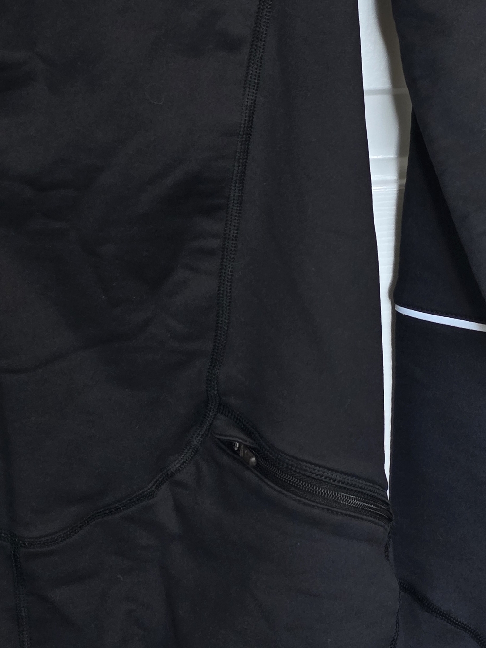 Nike Black Dri-FIT Half-Zip Performance Pullover - Picture 4 of 5